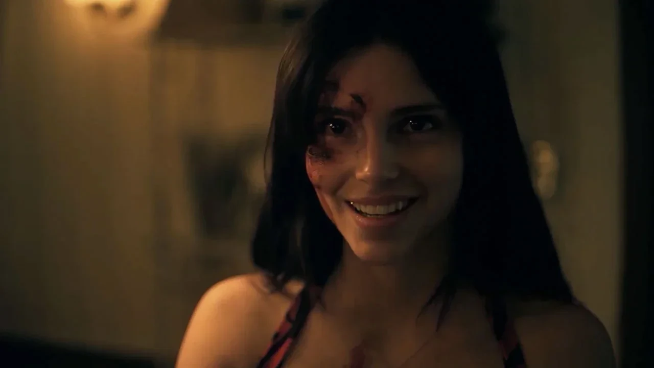 Obsession Breakout Star Inde Navarrette ينتشر بسرعة كبيرة في البث القديم لـ The Last of Us، PlayStation يستجيب